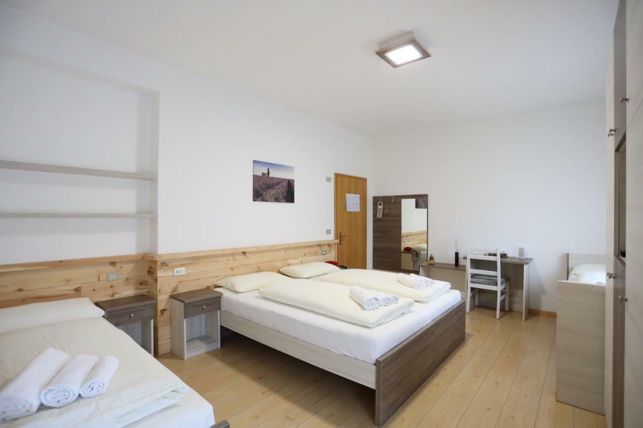 Albergo Bellaria Carano  Exterior foto
